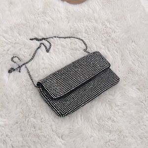 NWOT Sparkling clutch